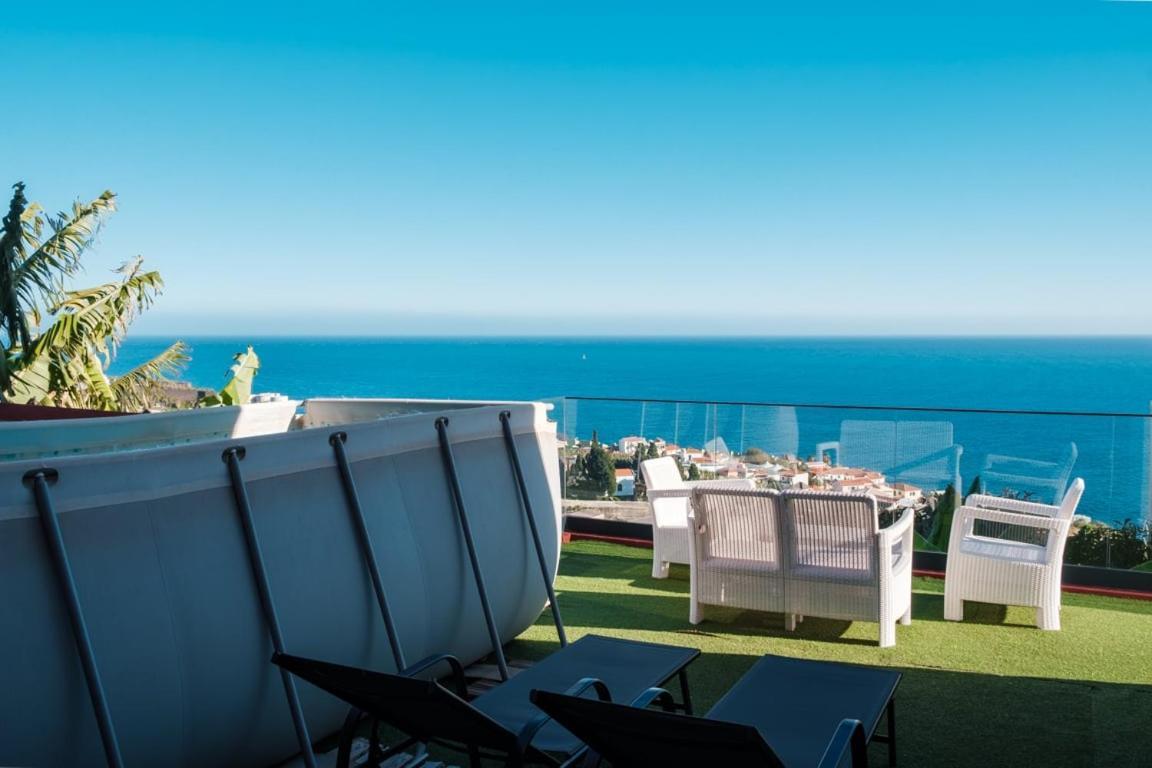 Appartement Guestready - Sonho Dos Avos II à Câmara de Lobos Extérieur photo